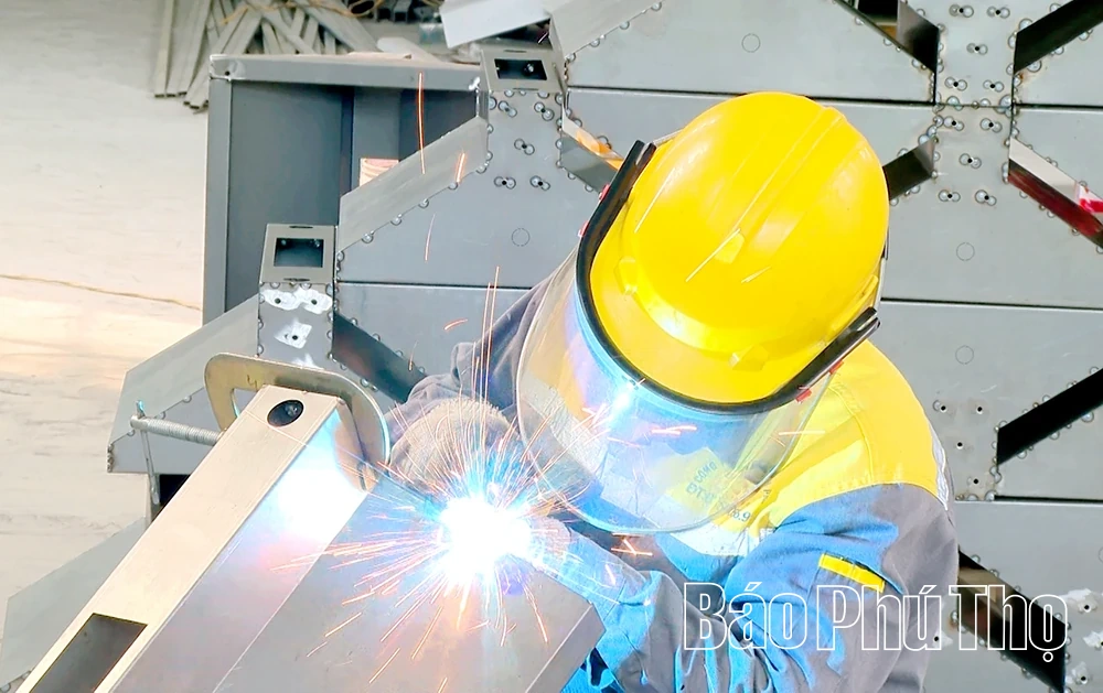 Vươn lên từ khuyến công: Câu chuyện thành công của ngành cơ khí Phú Thọ