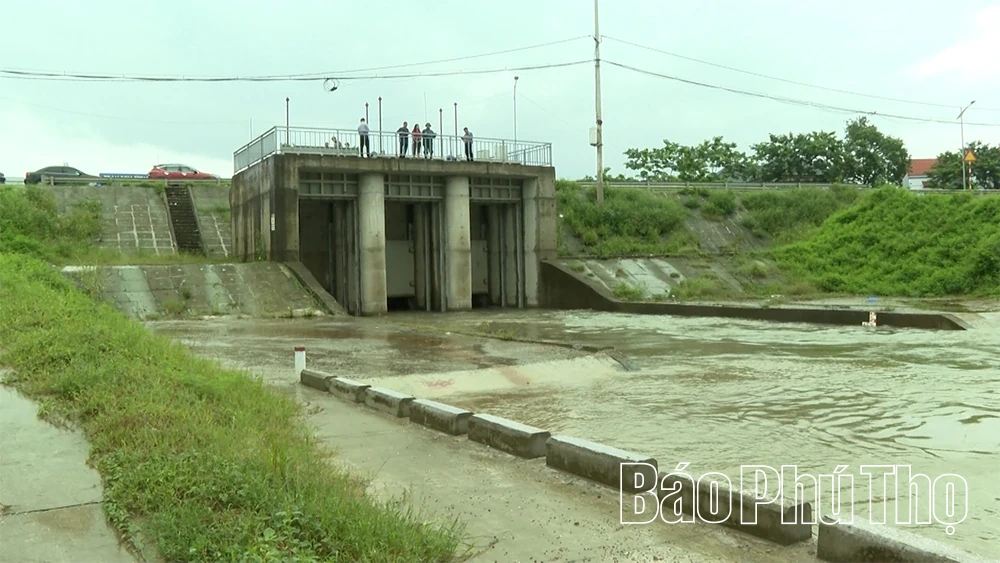 Đề phòng “bão” trong “bão”: Bài học từ lũ lụt tại Hoàng An