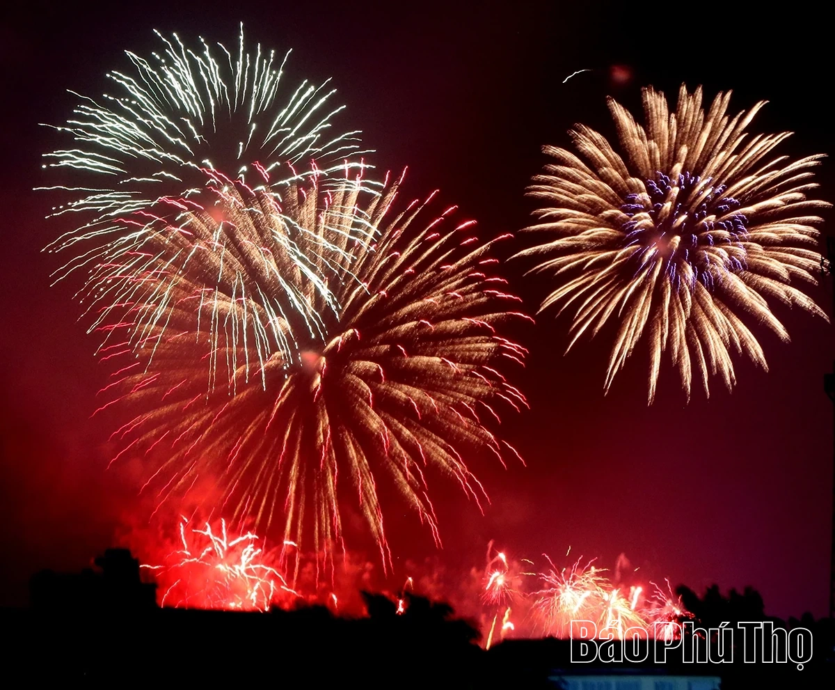 Chương trình nghệ thuật “Rạng rỡ non sông”