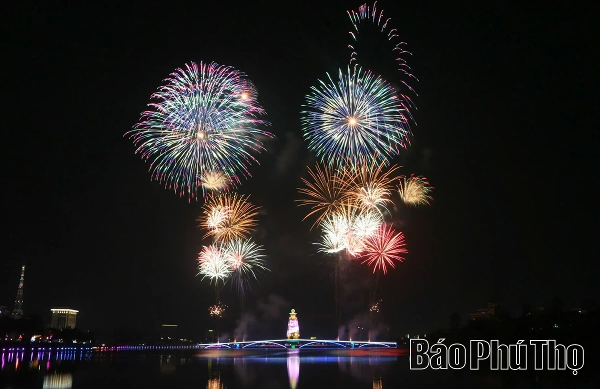 Chương trình nghệ thuật “Rạng rỡ non sông”