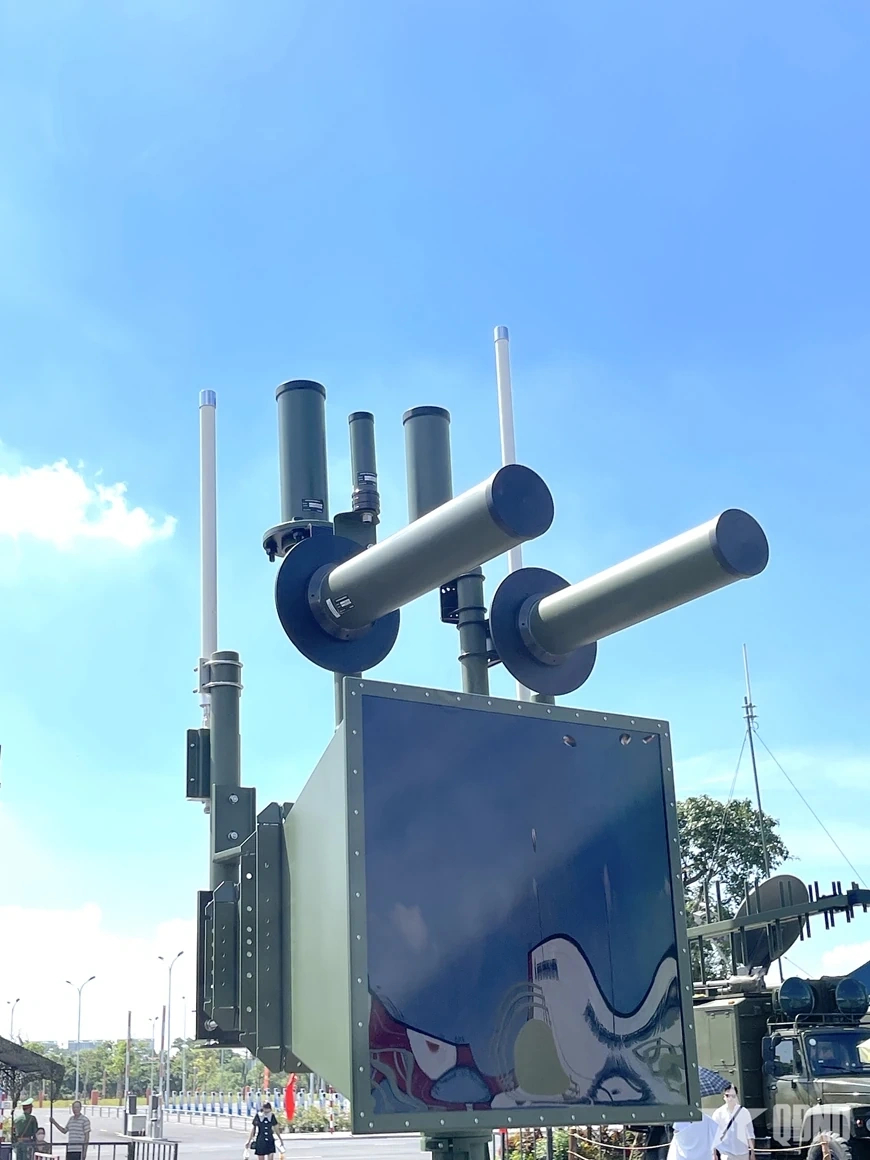 Cận cảnh Tổ hợp gây nhiễu chống UAV do Việt Nam nghiên cứu, chế tạo
