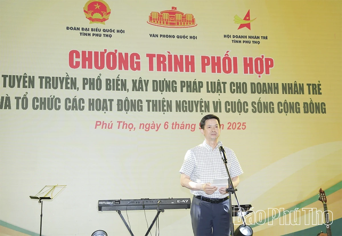 Tuyên truyền, phổ biến, xây dựng pháp luật cho doanh nhân trẻ