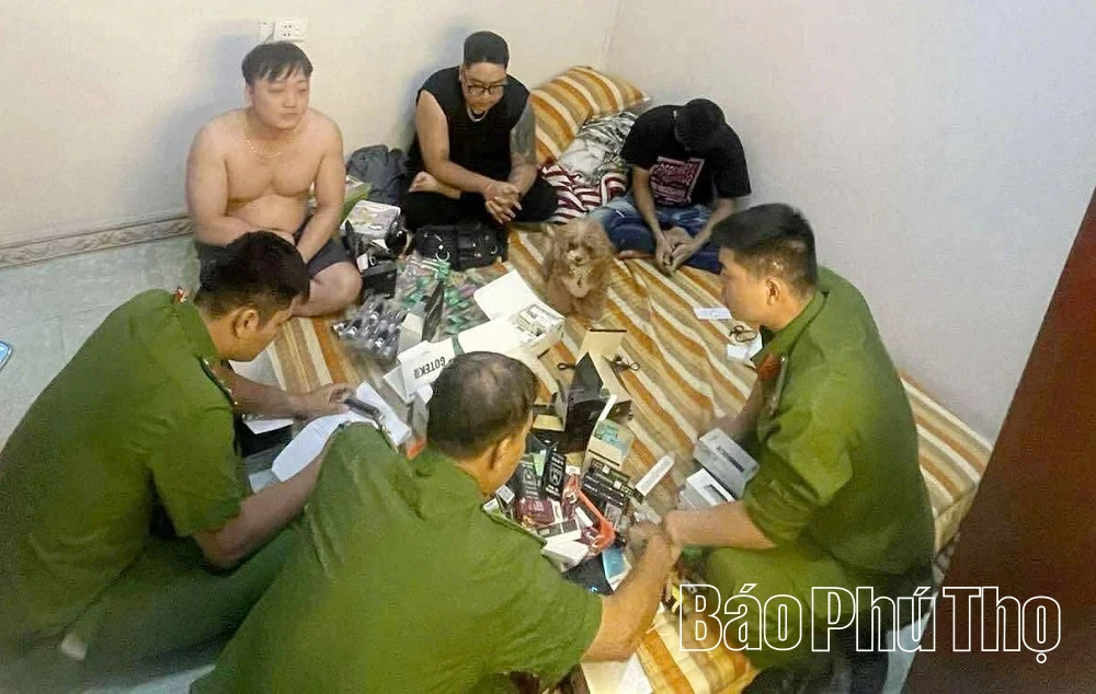 Khói thuốc lá điện tử - Hồi chuông cảnh báo trong giới trẻ