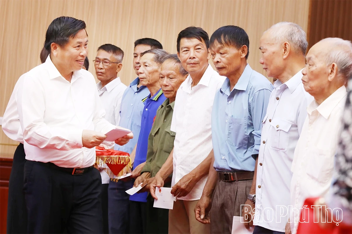 Đoàn công tác Bộ Dân tộc và Tôn giáo làm việc tại xã Thanh Sơn