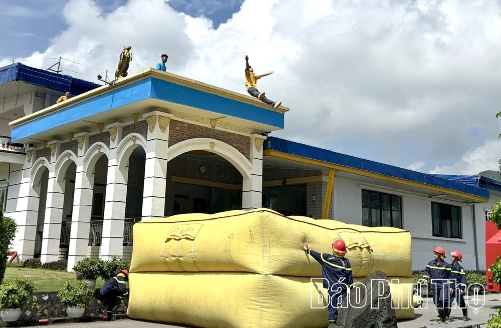 Diễn tập phương án phòng cháy chữa cháy và cứu nạn cứu hộ