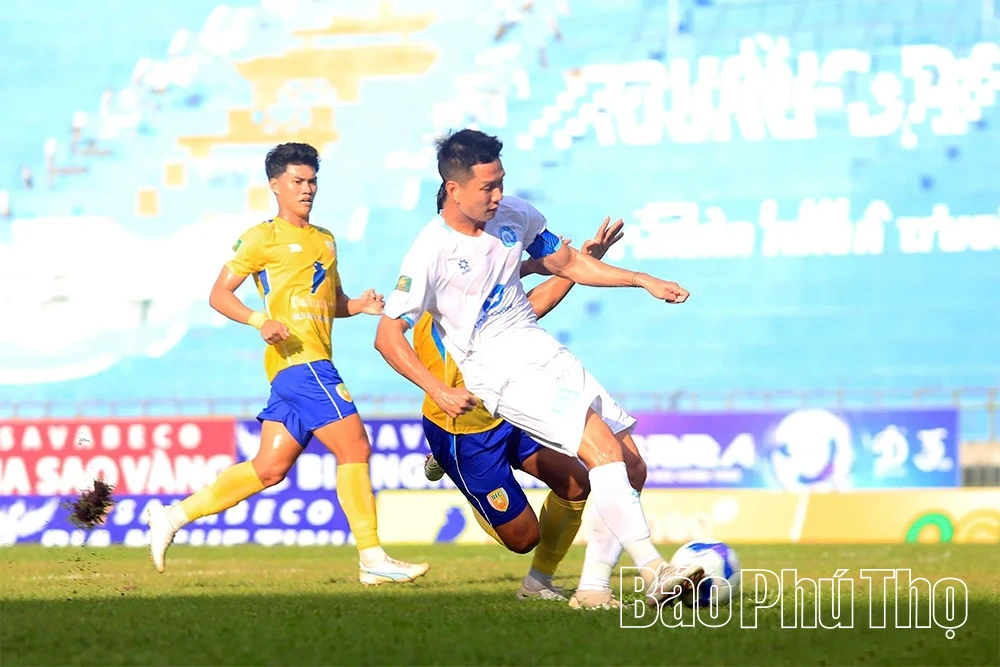 Xuân Thiện Phú Thọ hòa đáng tiếc trên sân của Đồng Tháp