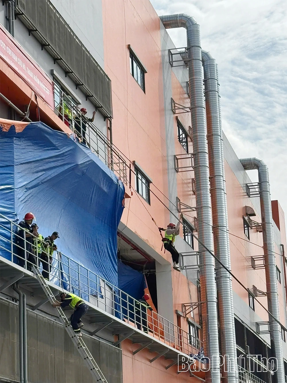 Tổng duyệt diễn tập phương án chữa cháy và cứu nạn, cứu hộ cấp tỉnh năm 2025