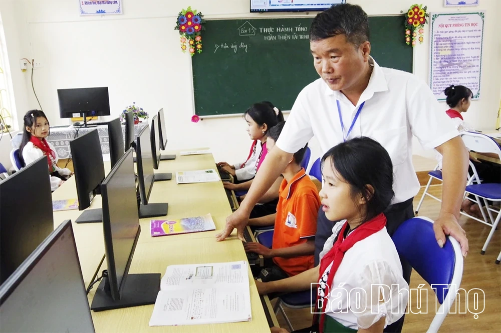 Xin đừng “lạc lối” trên không gian mạng