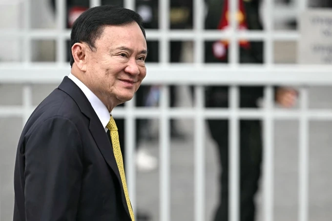 Ông Thaksin chuyển vào bệnh xá trong tù