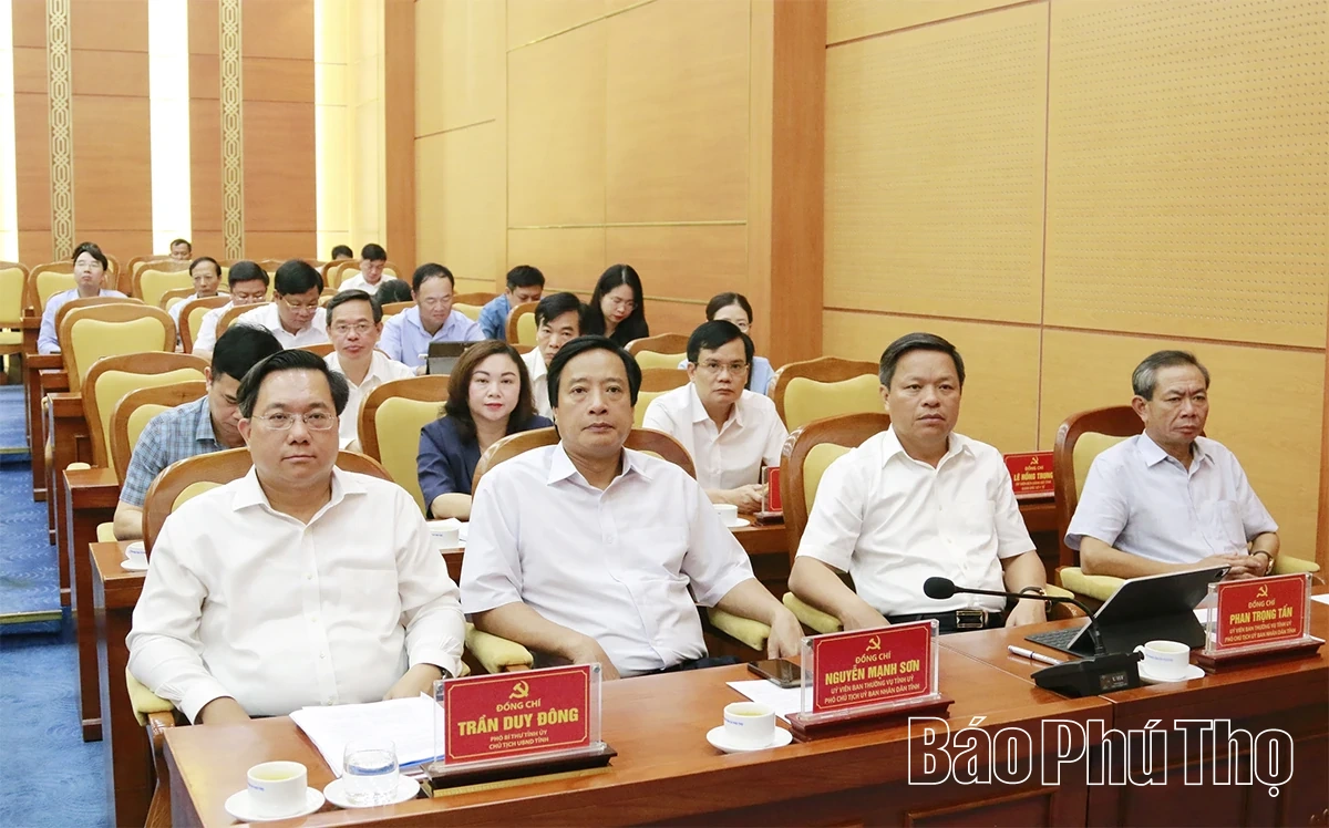 Hội nghị toàn quốc quán triệt, triển khai thực hiện các Nghị quyết của Bộ Chính trị