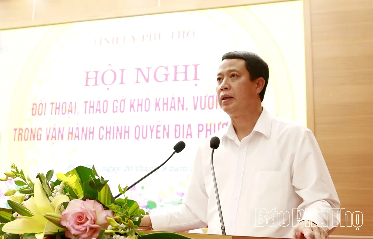 Đối thoại, tháo gỡ khó khăn, vướng mắc trong vận hành chính quyền địa phương 2 cấp