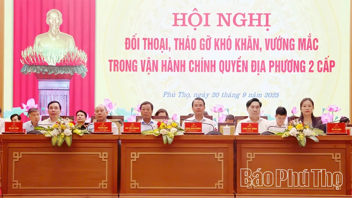 Đối thoại, tháo gỡ khó khăn, vướng mắc trong vận hành chính quyền địa phương 2 cấp