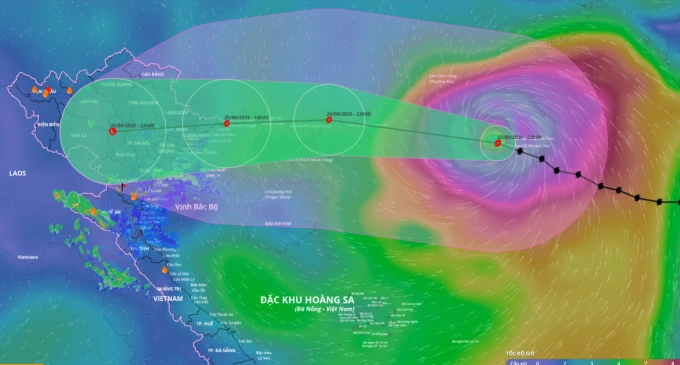 Siêu bão Ragasa giảm cấp