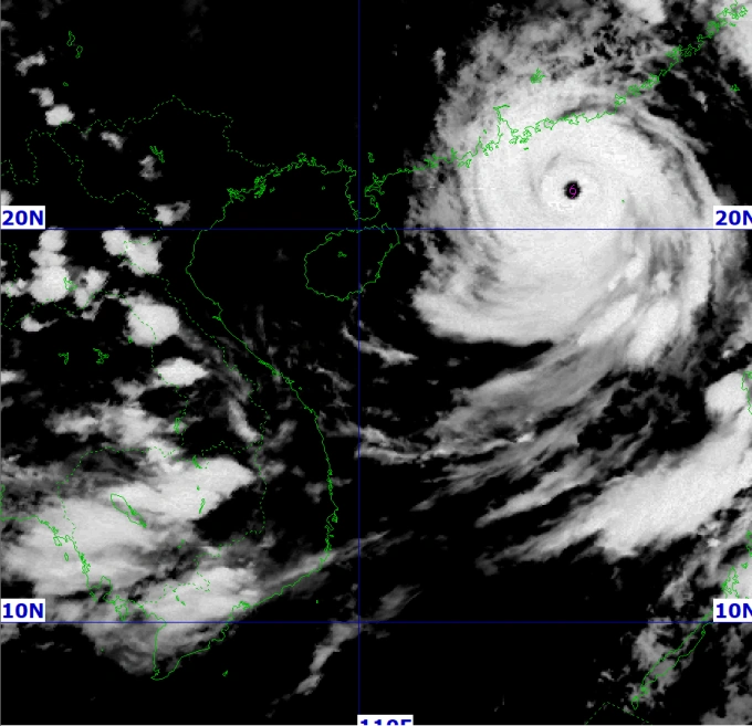 Siêu bão Ragasa giảm cấp