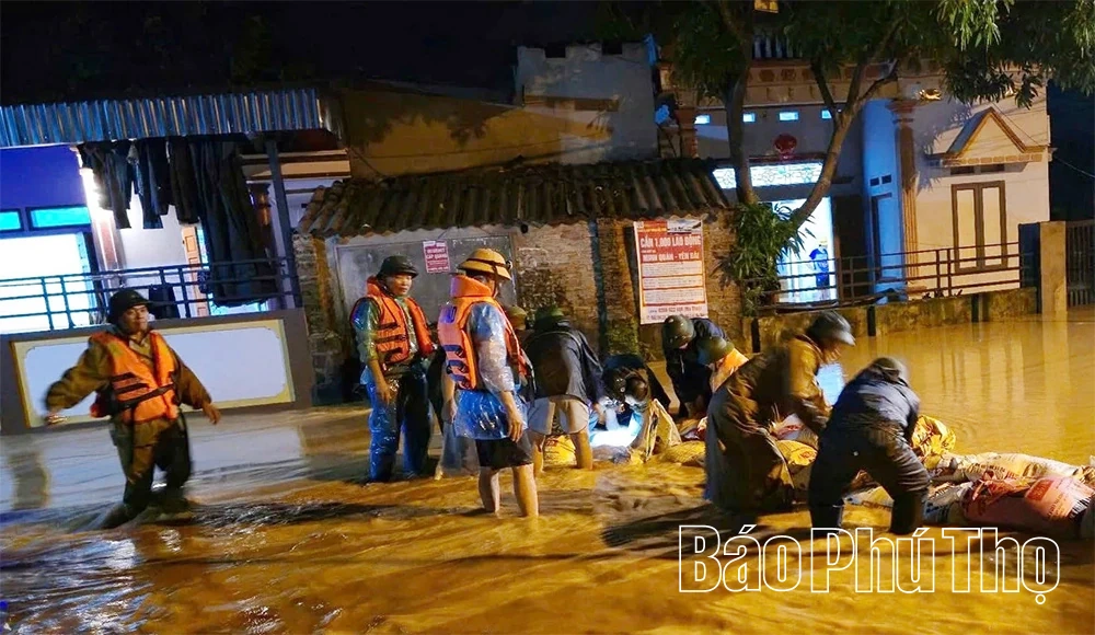 Hiền Lương: Hơn 100 hộ bị ngập, khẩn trương ứng phó mưa lũ