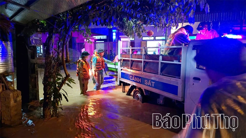 Hiền Lương: Hơn 100 hộ bị ngập, khẩn trương ứng phó mưa lũ