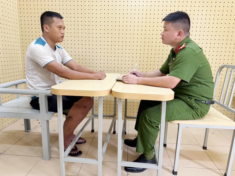 Bắt 2 đối tượng trộm cắp tài sản trị giá 2,5 tỷ đồng