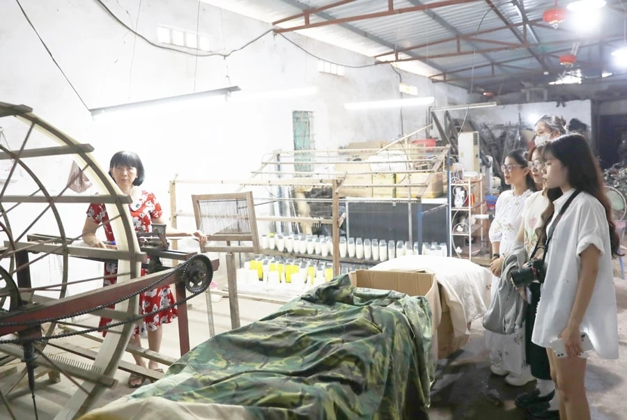 Cộng hưởng để giữ nghề, làm giàu từ nghề