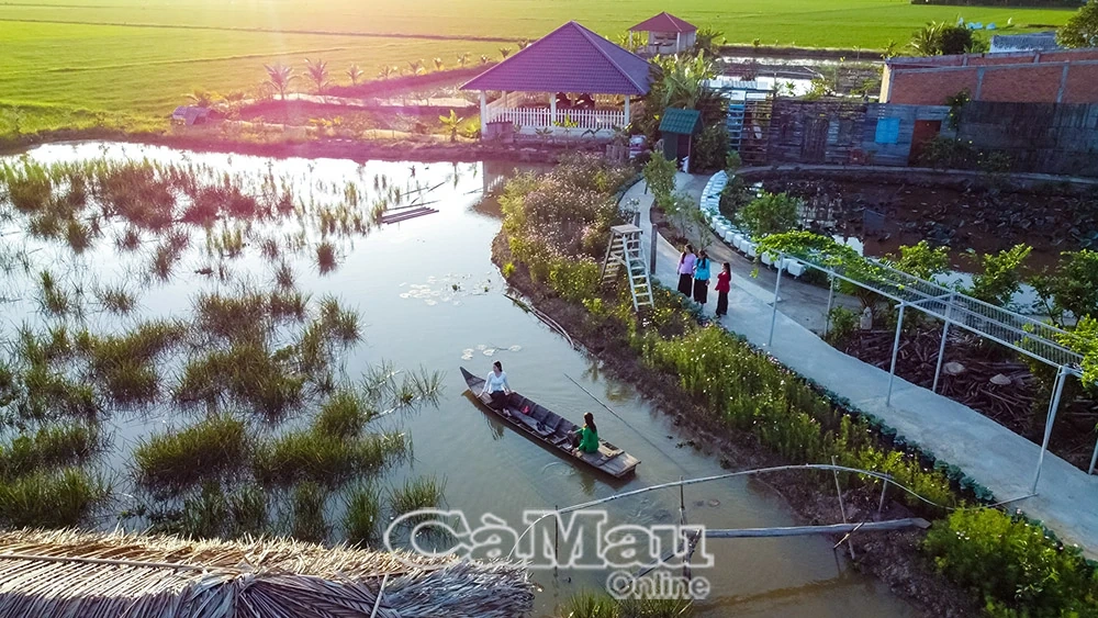 Khát vọng vươn xa từ du lịch xanh, sinh thái