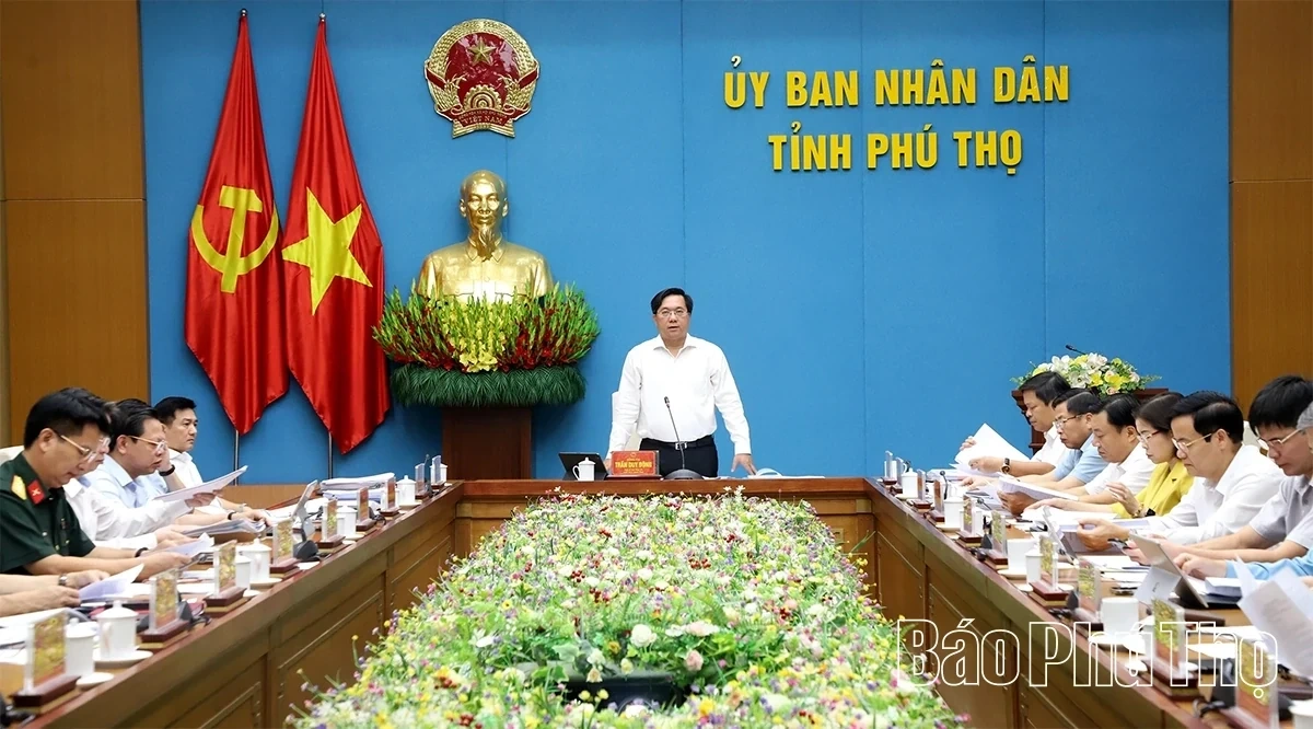 Phu Tho Provincial People’s Committee Holds September Administrative Meeting