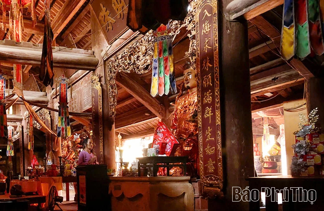 Chùa cổ hơn 300 năm tuổi đang lưu giữ nhiều hiện vật quý