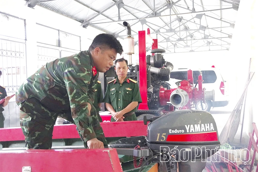 Ban Chỉ huy phòng thủ khu vực 2 - Thống Nhất: Phất cao cờ hồng, thi đua giành 4 nhất