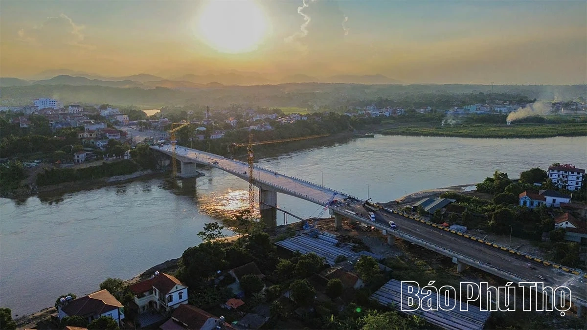 Cây cầu lòng tin