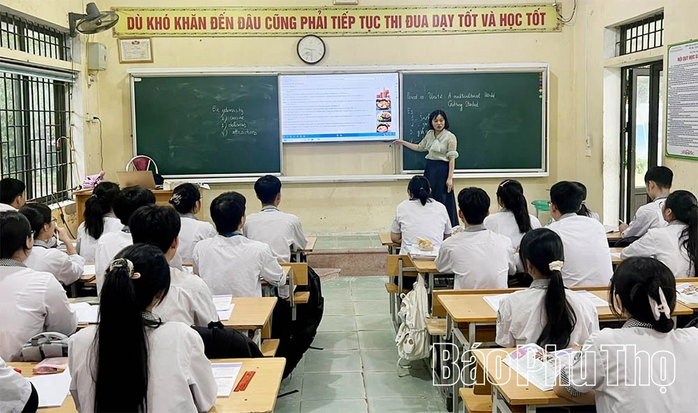 Tự hào 60 năm sự nghiệp “trồng người”