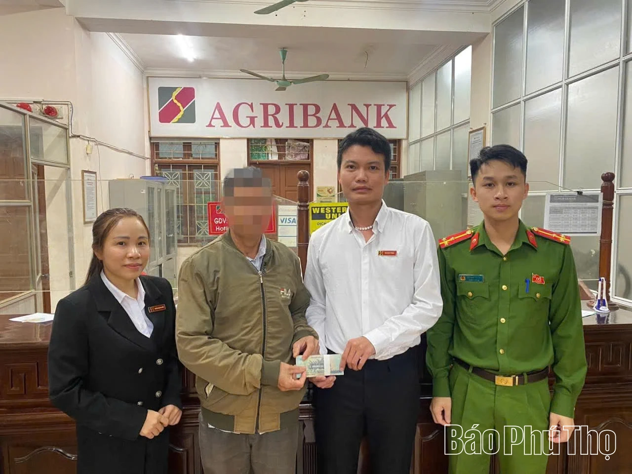 Công an xã Đại Đồng phối hợp Agribank ngăn chặn kịp thời vụ lừa đảo qua mạng