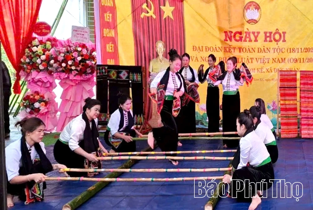 Ngày hội Đại đoàn kết toàn dân tộc xóm Kế, xã Đức Nhàn