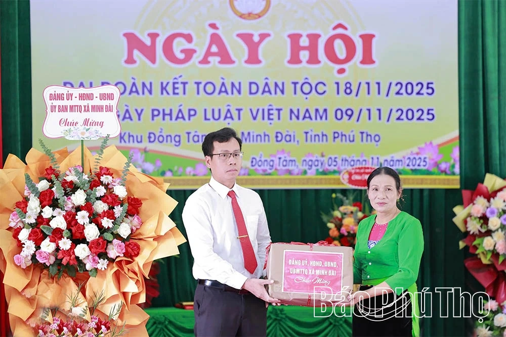 Ngày hội đại đoàn kết toàn dân tộc khu dân cư khu Đồng Tâm, xã Minh Đài