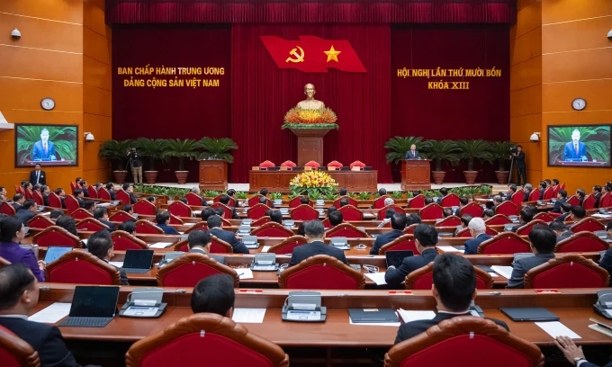 Trung ương bế mạc Hội nghị 14, thống nhất một số nội dung về nhân sự cấp cao