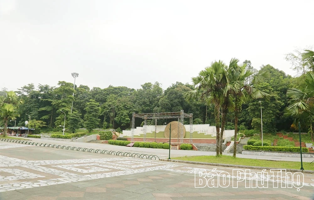 Địa chỉ đỏ giáo dục truyền thống cách mạng, tri ân nguồn cội