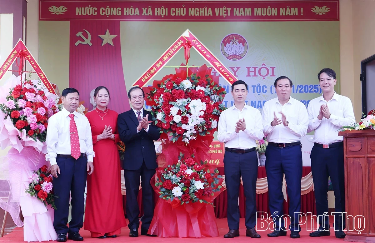 Khu 4, xã Xuân Lũng tổ chức Ngày hội Đại đoàn kết toàn dân