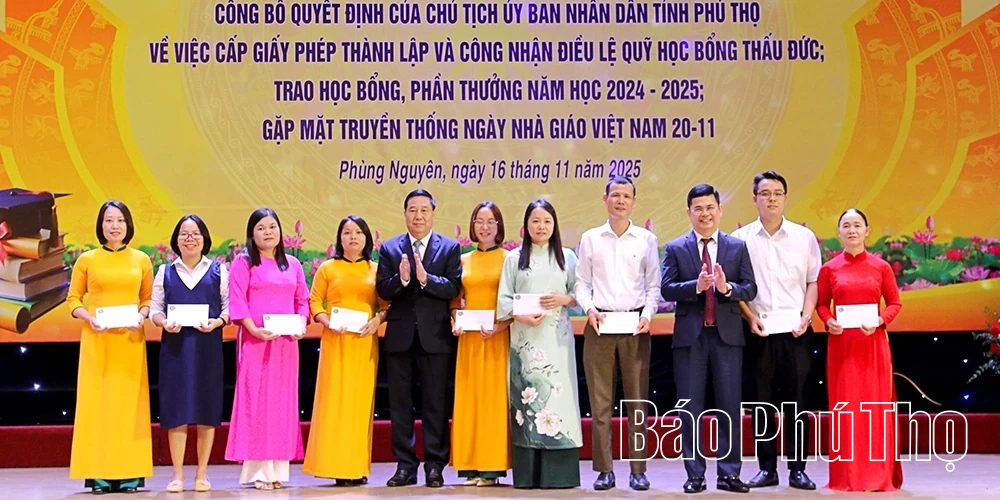 Công bố Quyết định thành lập Quỹ học bổng Thấu Đức