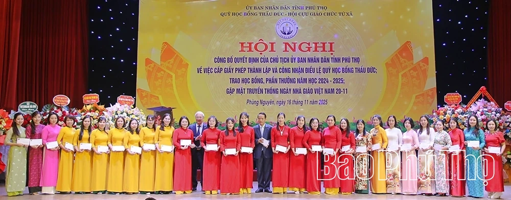 Công bố Quyết định thành lập Quỹ học bổng Thấu Đức