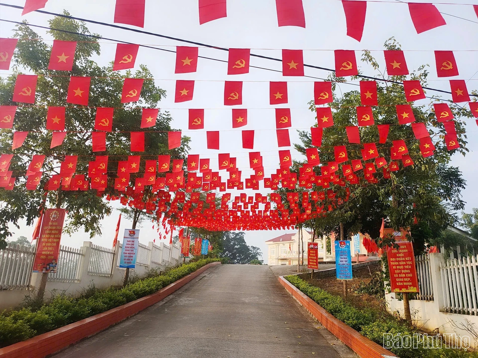 Hân hoan vui hội đoàn kết