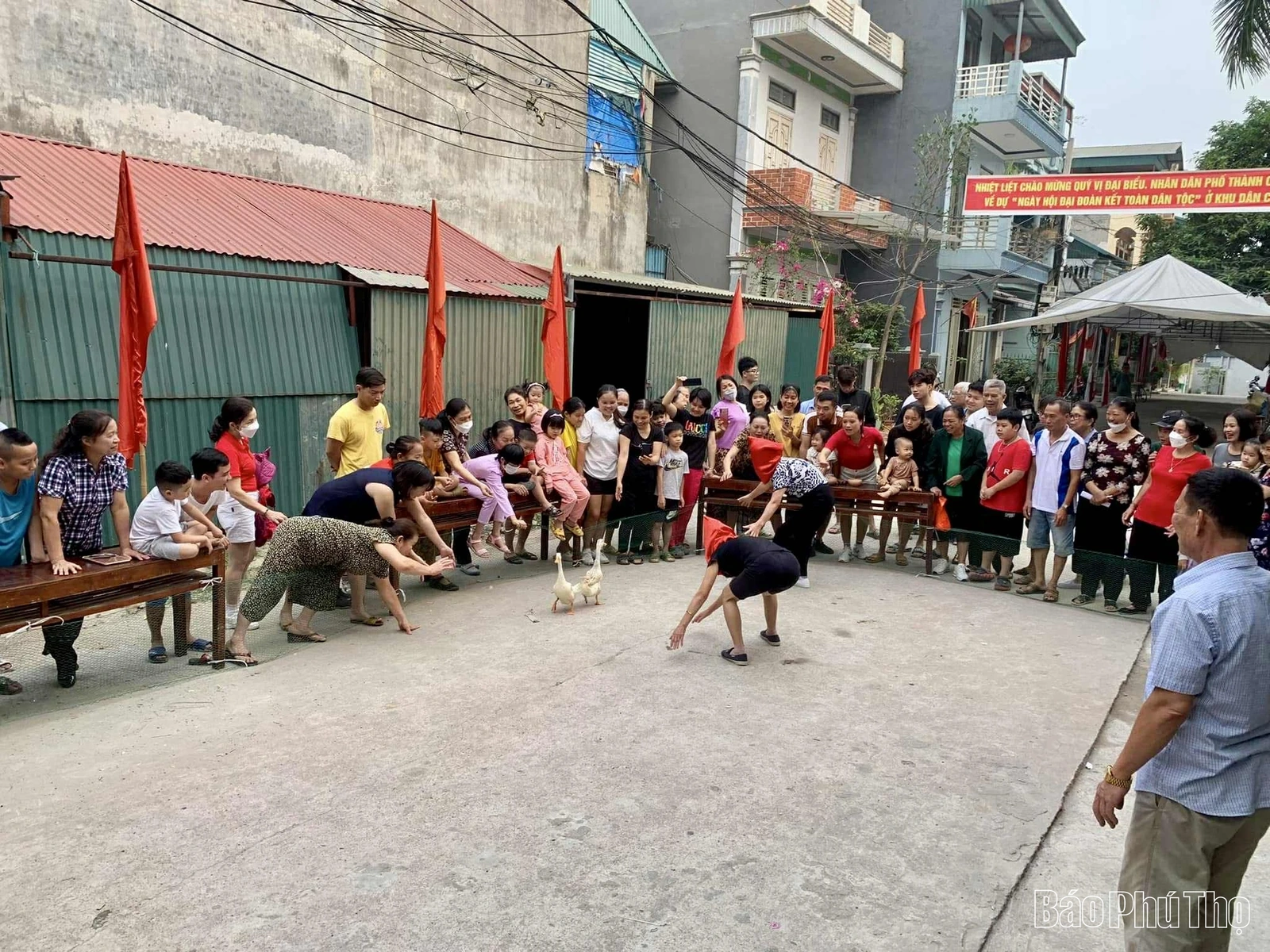 Hân hoan vui hội đoàn kết