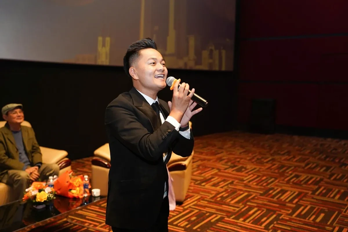 Mùi cỏ cháy khai mạc Tuần phim chào mừng LHP Việt Nam XXIV