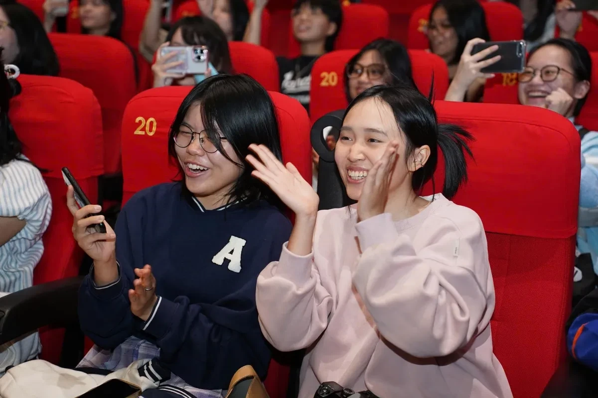 Mùi cỏ cháy khai mạc Tuần phim chào mừng LHP Việt Nam XXIV