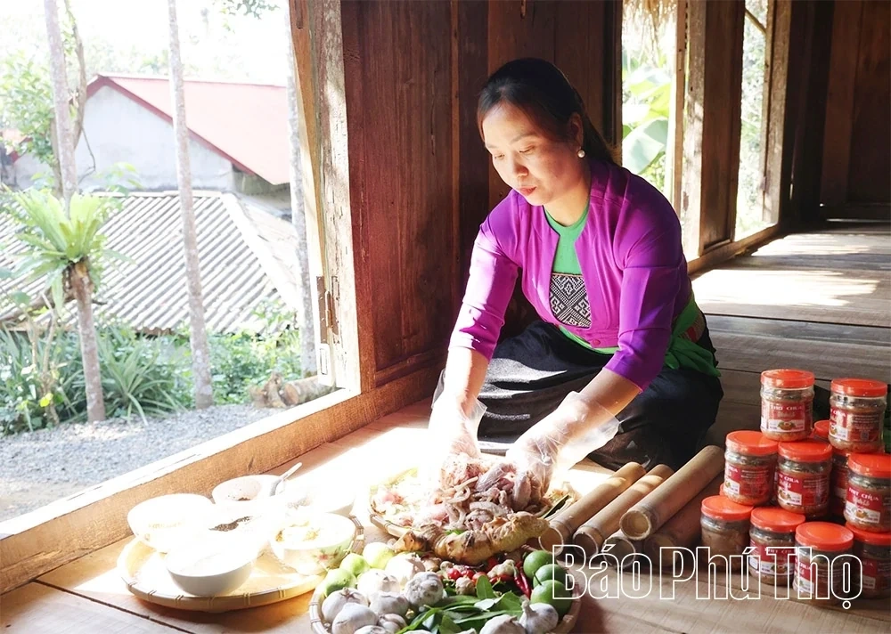 Unique Cultural Identity of the Muong People in Kha Cuu Commune