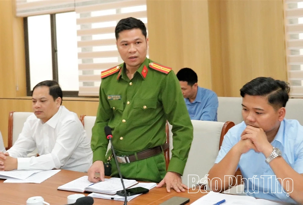 Xã Vạn Xuân họp báo thông tin về cưỡng chế thu hồi đất thực hiện Dự án