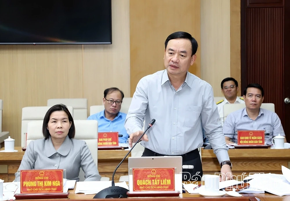 UBND tỉnh họp chuyên đề lĩnh vực tài chính - ngân sách