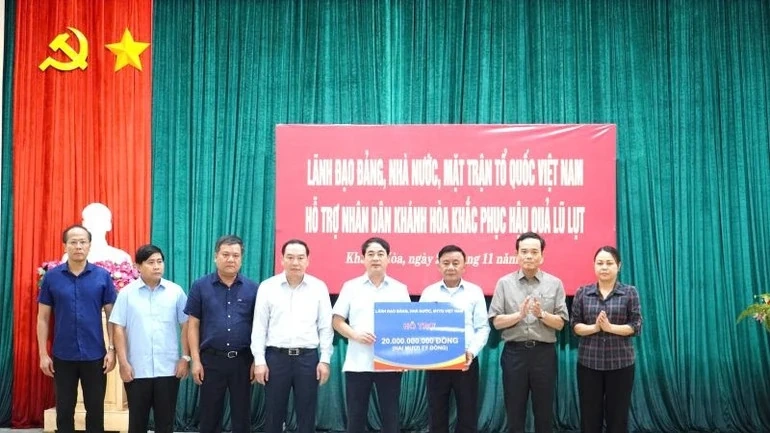 Thường trực Ban Bí thư yêu cầu tập trung cao nhất cho công tác cứu trợ, bảo vệ tính mạng của nhân dân