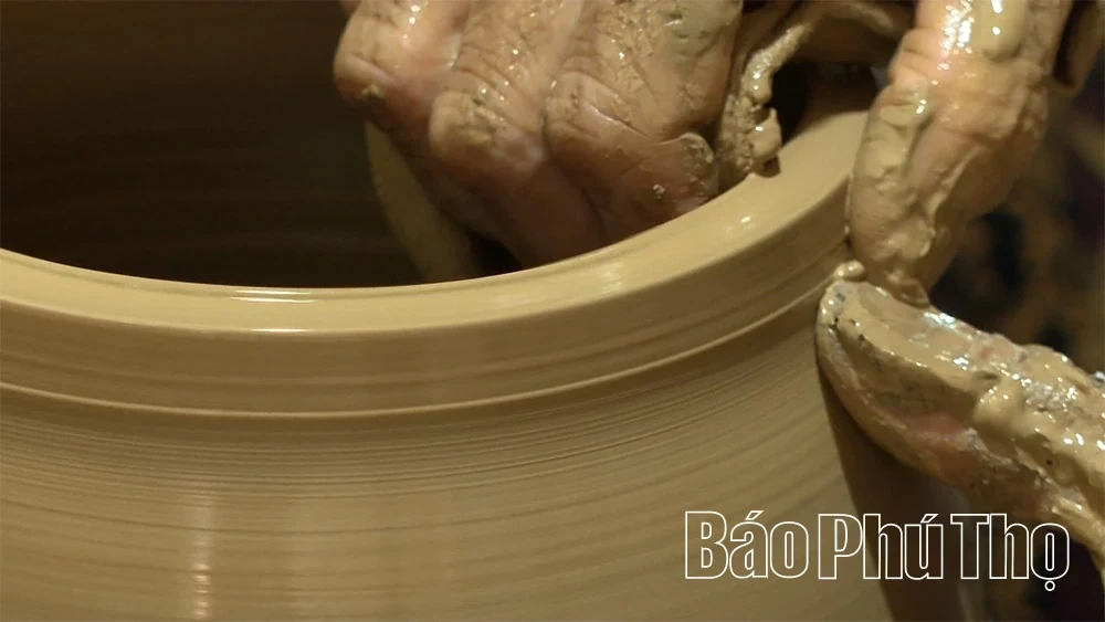 Huong Canh – the Breath of the Earth