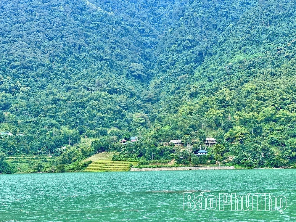 Tan Mai – a “shining gem” on the tourism map of the Northwest