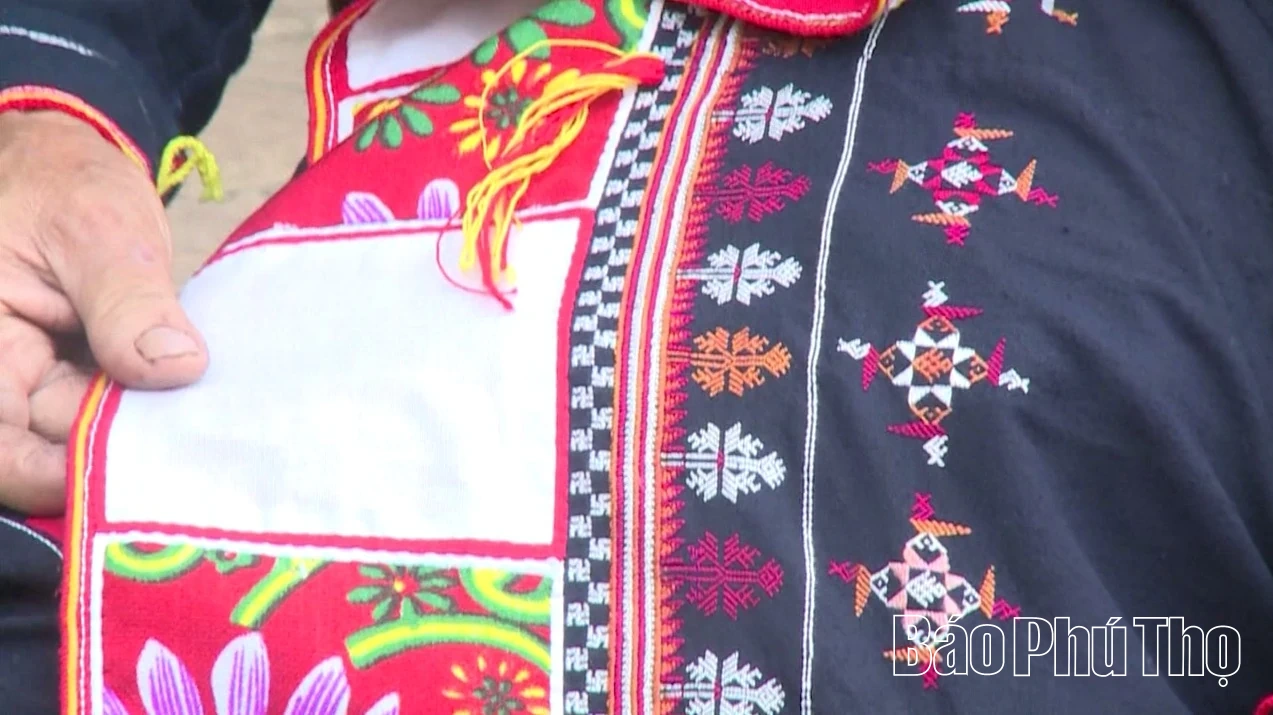 Người Dao quần chẹt ở Yên Lãng - gìn giữ nét truyền thống