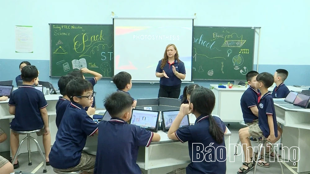 Nghị định 222/2025/NĐ-CP - Đòn bẩy đưa tiếng Anh thành ngôn ngữ thứ hai