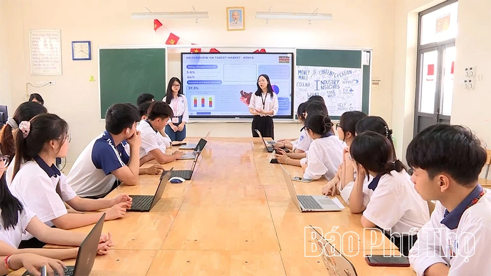 Nghị định 222/2025/NĐ-CP - Đòn bẩy đưa tiếng Anh thành ngôn ngữ thứ hai