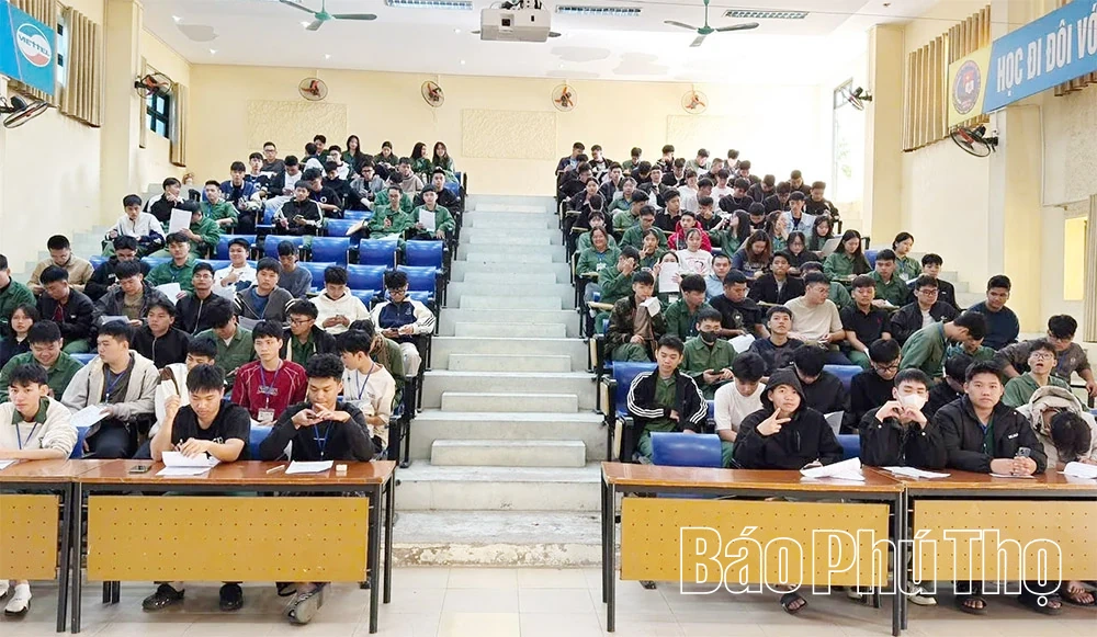 Tiếp nhận 381 đơn vị máu tại ‘‘Ngày hội hiến máu tình nguyện’’